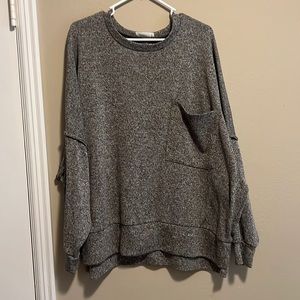 Long Sleeve Gray Pocket Sweater